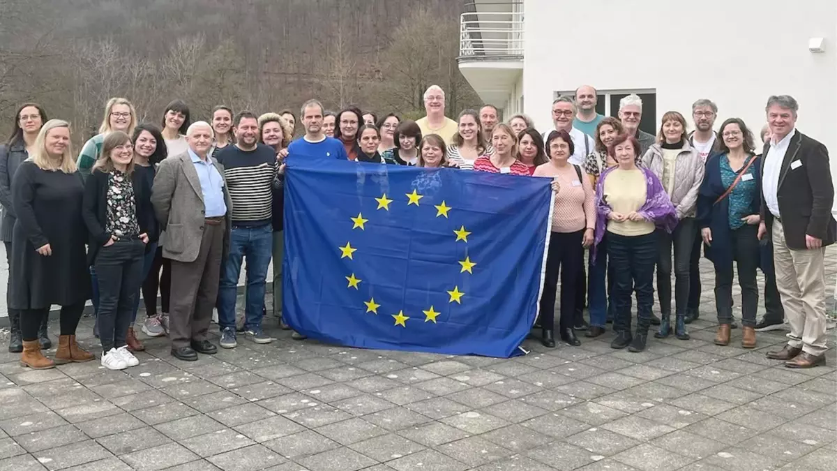Gruppenbild 2024 im Haus auf der Alb (Foto: LpB) Gruppenbild 2024 im Haus auf der Alb (Foto: LpB)
