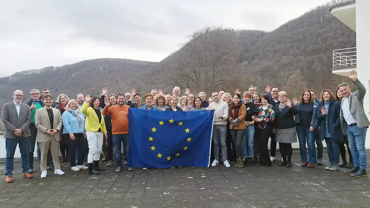 Gruppenbild 2026 im Haus auf der Alb. Foto: LpB BW Gruppenbild 2026 im Haus auf der Alb. Foto: LpB BW